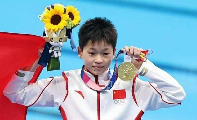 该片由中国年轻导演高则豪执导，资深制片人陆国强担任出品人，讲述了个体生存意识觉醒的故事